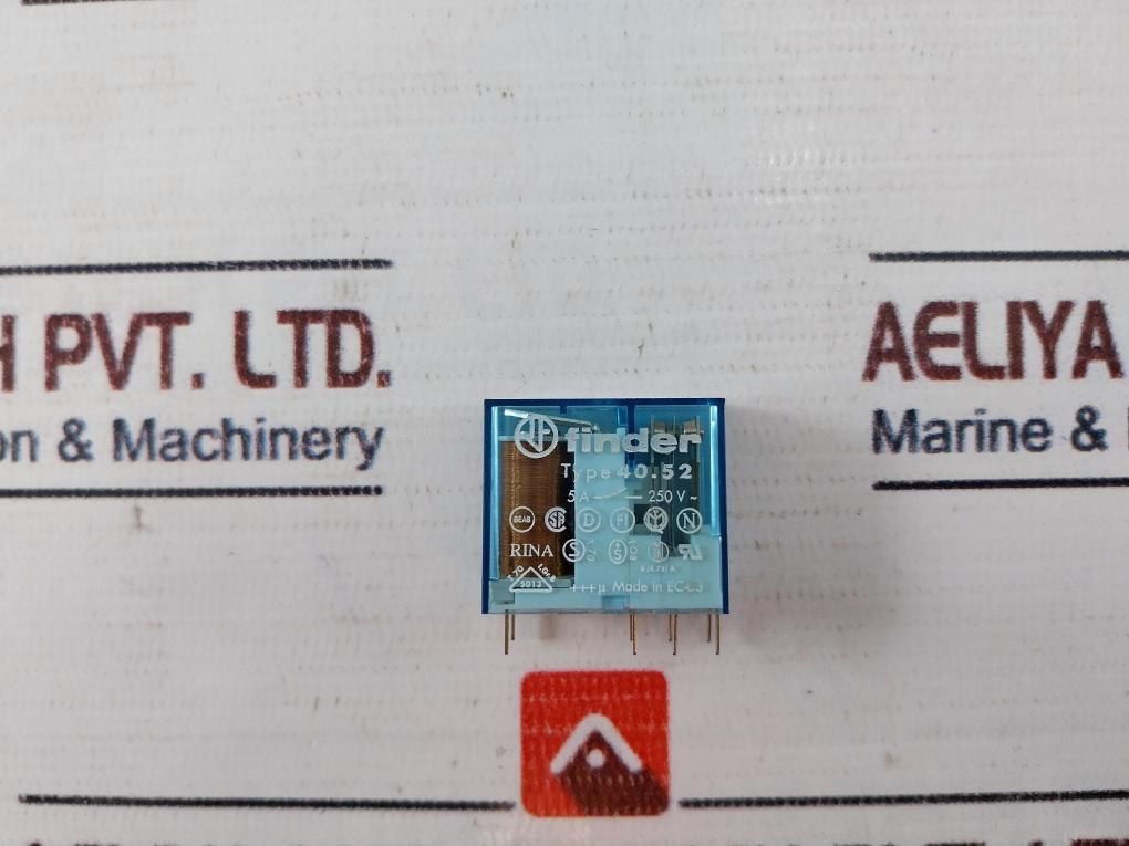 Finder 95.95.1 Relay with Base 40.52