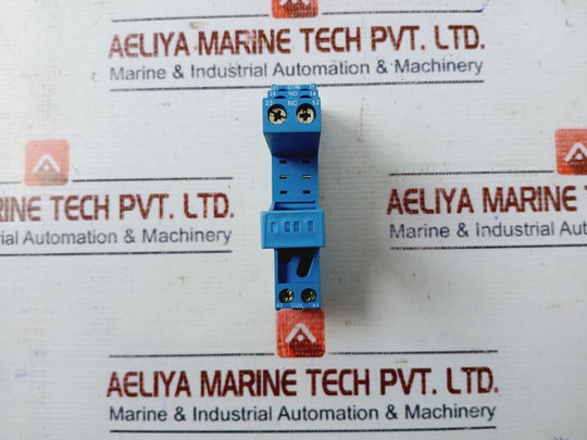 Finder 95.95.3 Relay Socket 10A 300Vac 12A 150Vac