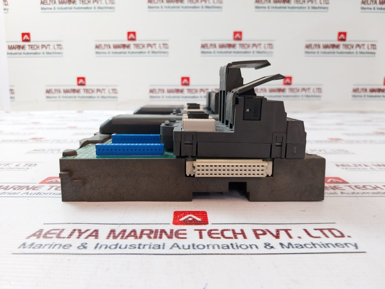 Fisher-rosemount 12P0818X072 8-wide Car W/Shield 250V