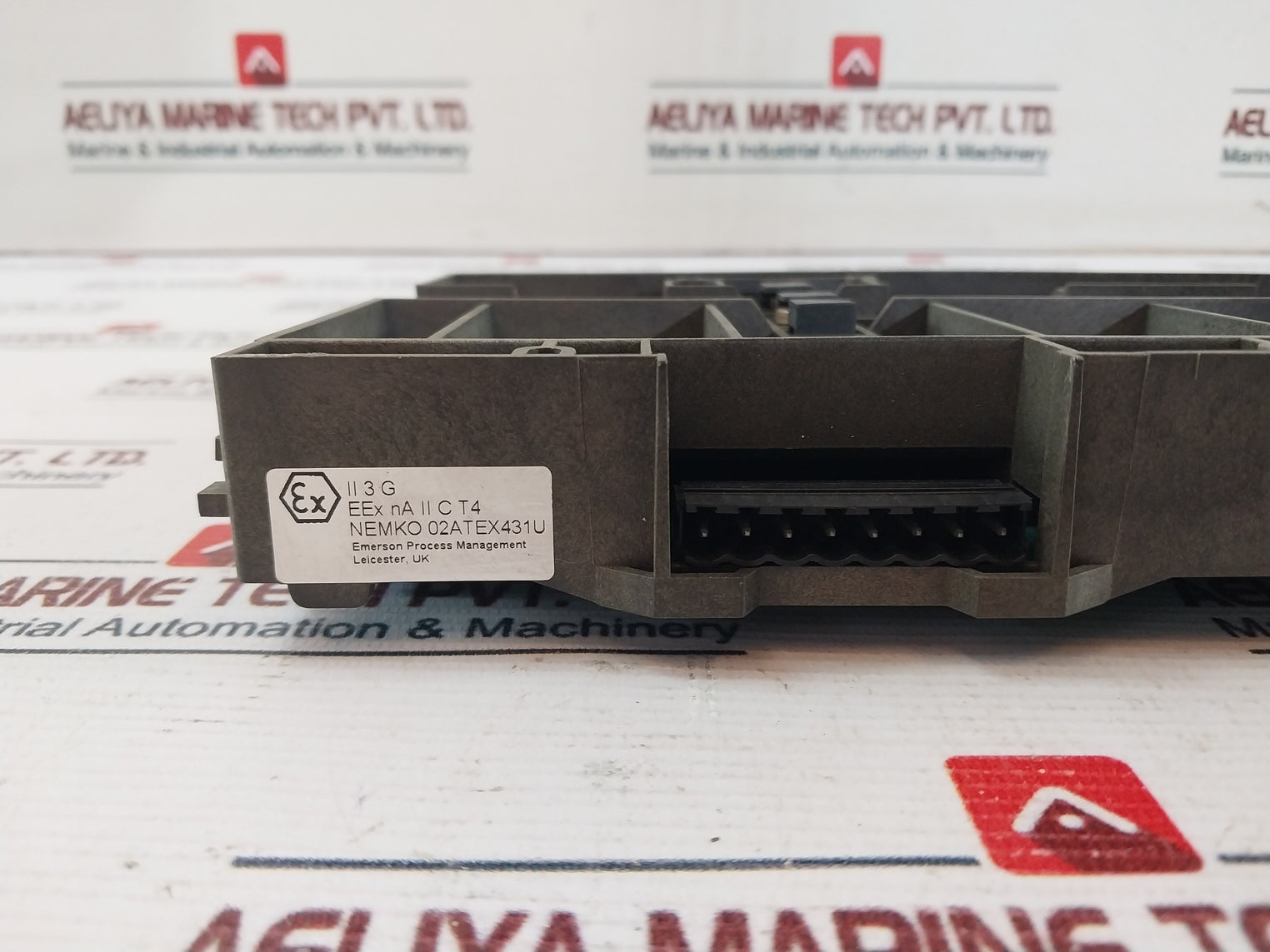 Fisher-rosemount Kj4001X1-be1 8-wide Carrier Base Module 12P0818X072