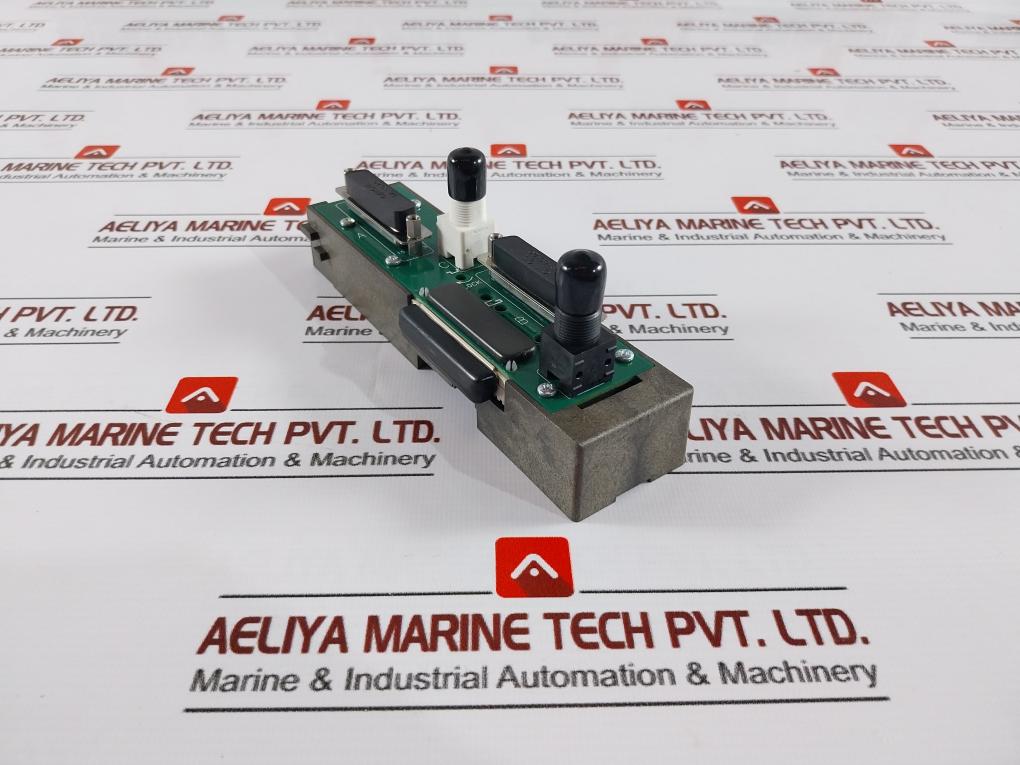 Fisher-rosemount Kj4001X1-na1 Dual Right Extender Voltage 12.6 Vdc