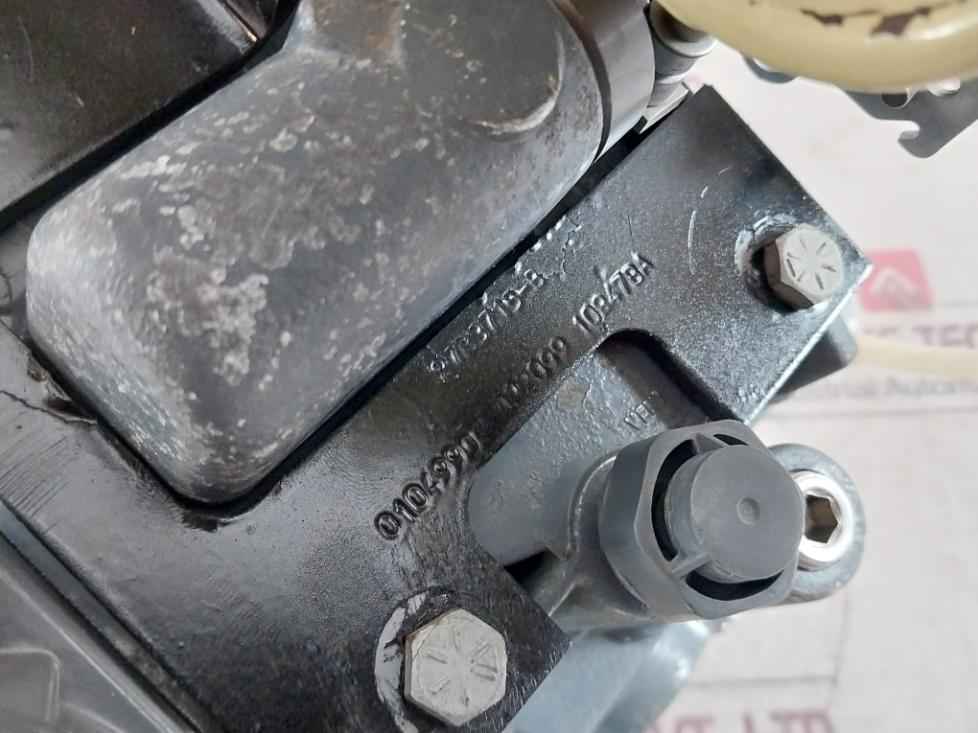 Fisher 32-24 688 Control Valve Dvc5010F 67 Af /206 5-15Psi 35Psig (2.4 Bar) 1 In