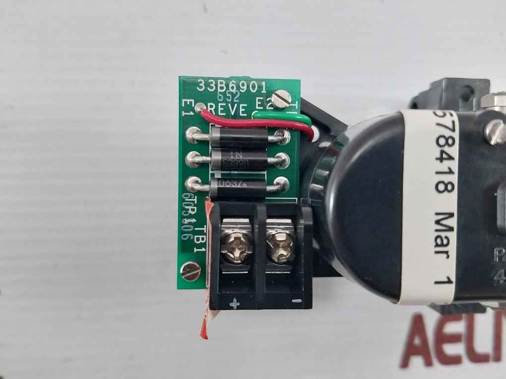 Fisher 33B7073X032 I/P Converter Transducer Span 15.11 Psi