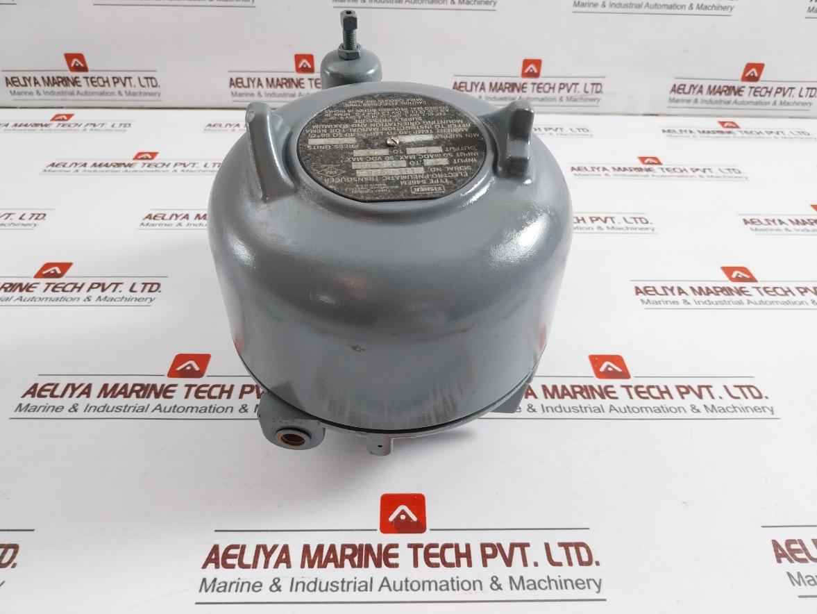 Fisher 546 Pneumatic Transducer
