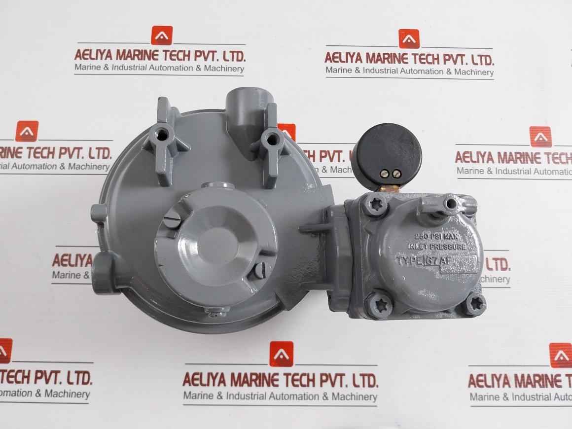 Fisher 546 Pneumatic Transducer