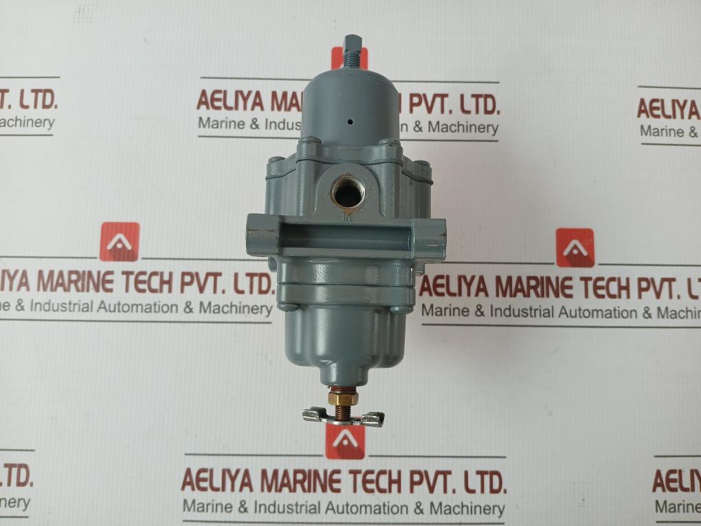 67Cfr-235 Pressure Regulator Fisher
