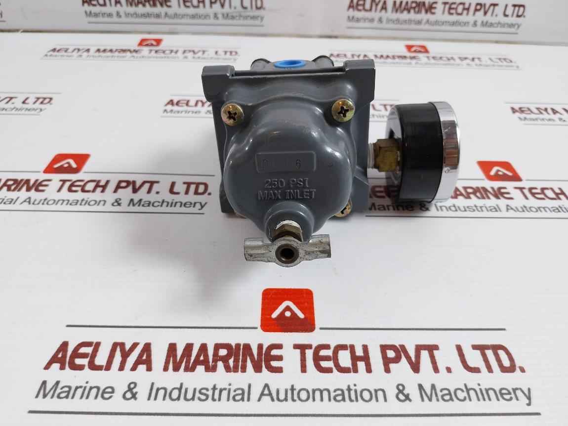 Fisher Controls 67Cfr-224 Pressure Regulator 250 Psig (17.2 Barg)