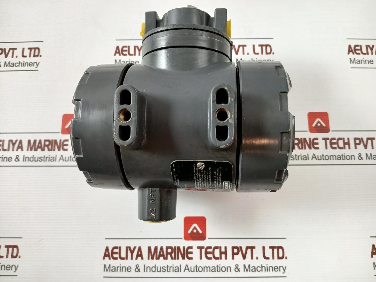 Fisher I2P-100 Electro-pneumatic Transducer 4-20 Madc 3-15 Psi