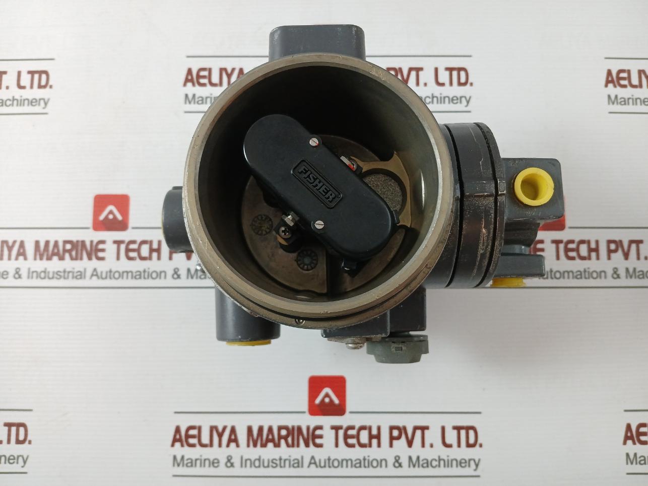 Fisher I2P-100 Electro-pneumatic Transducer 4-20 Madc 3-15 Psi