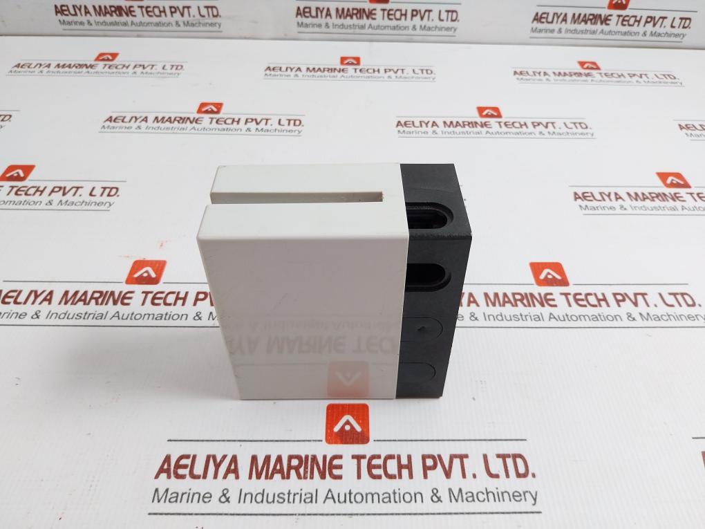 Flame Detector Relay 230Vac 50/60Hz Honeywell R4343 E1014