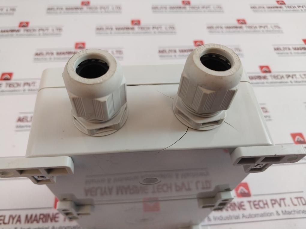 Flamtron 800/24 vst-k-nt a uv-flame detector - Aeliya Marine Tech