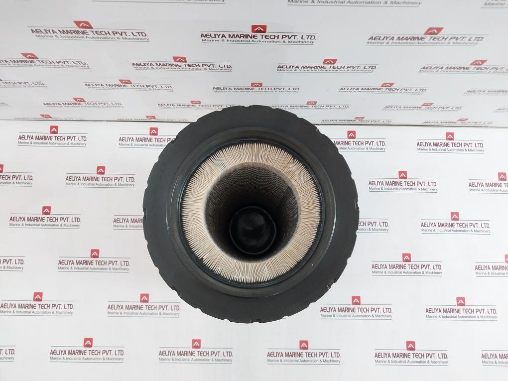 Fleetguard Af25708M Air Filter 23 135 59 32