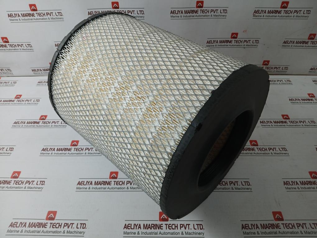 Fleetguard Af25139M Primary Air Filter 100002596