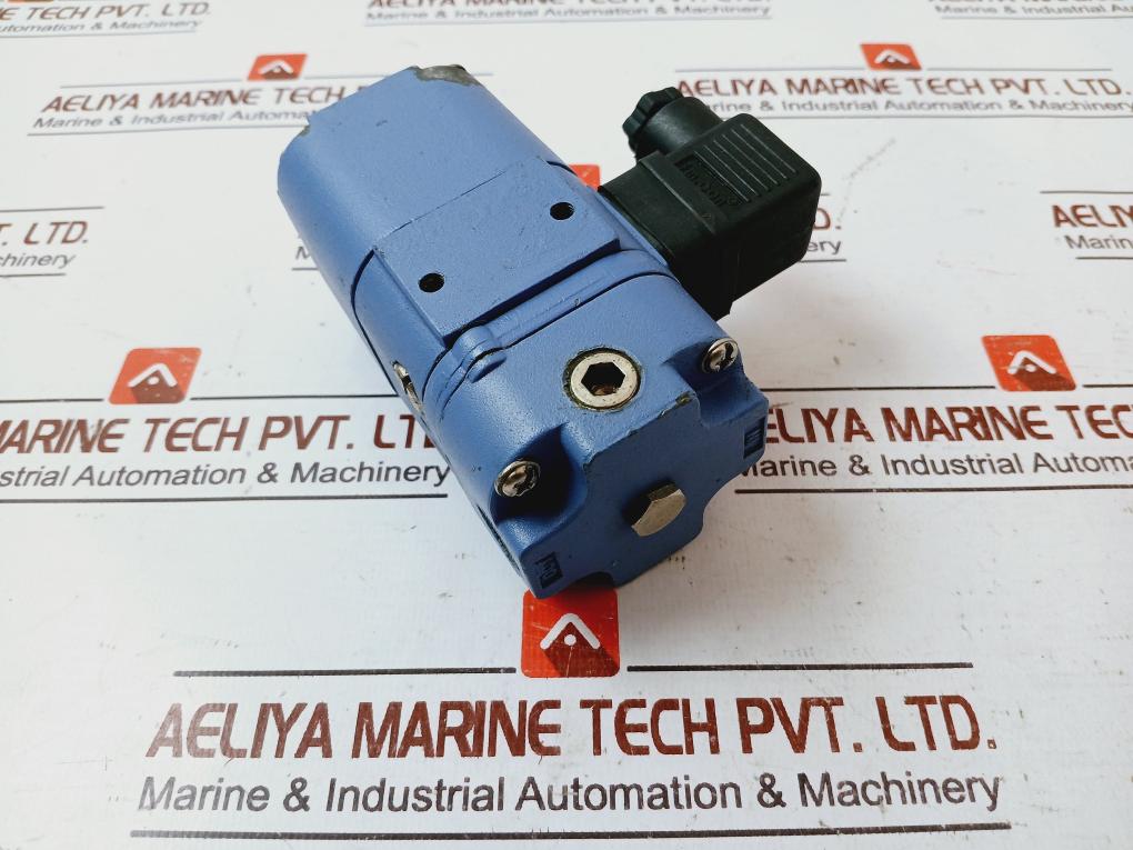 Flucon 500 I/P Transducer 4-20 Ma, 3-15 Psi