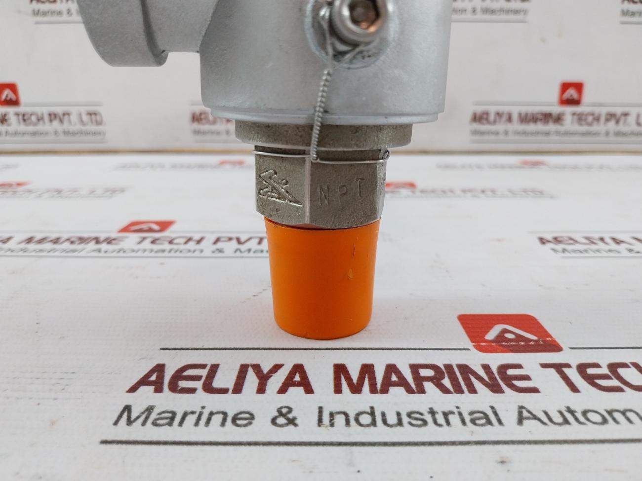 Fluid Controls 40.N64S1 Pressure Relief Valve 200C Max. 12 Bar