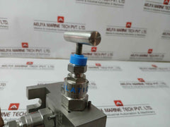 Fluid Controls 5 Valve "T" Type M/f Ss 316 Nace Pn 400 1709614