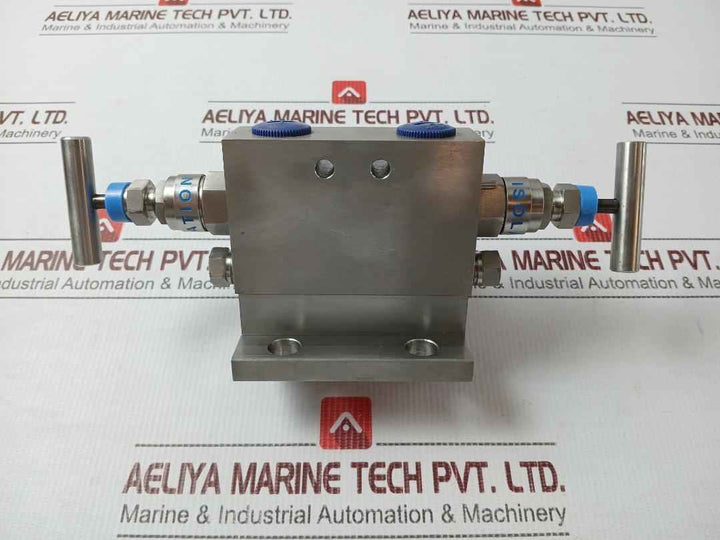 Fluid Controls 8-5 Sfmnv-4Dn-dp.Ssnace 5 Valve Manifold “T” Type M/F Pn400