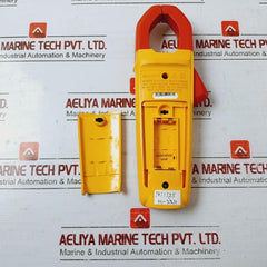 Fluke 302+ Digital Clamp Meter 400A Cat Iii 600V