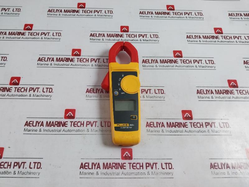 Fluke 302+ Digital Clamp Meter Iec Lr03 400A