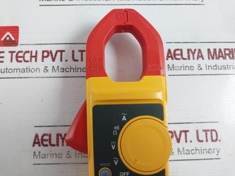 Fluke 305 Clamp Meter Cat Iii 600V Cat Iv 300V Neda 24A