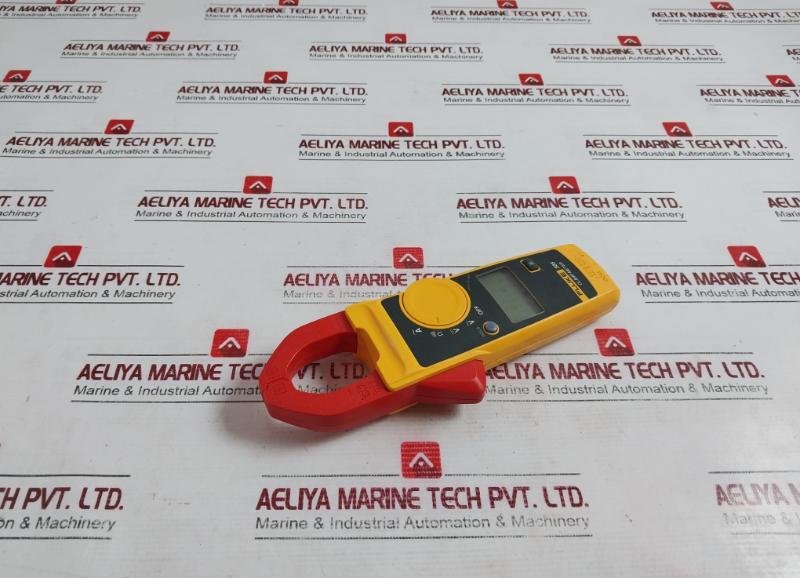 Fluke 305 Clamp Meter Cat Iii 600V Cat Iv 300V Neda 24A