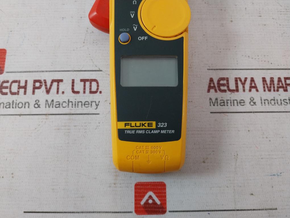 Fluke 323 Clamp Meter Cat III 600V 400A