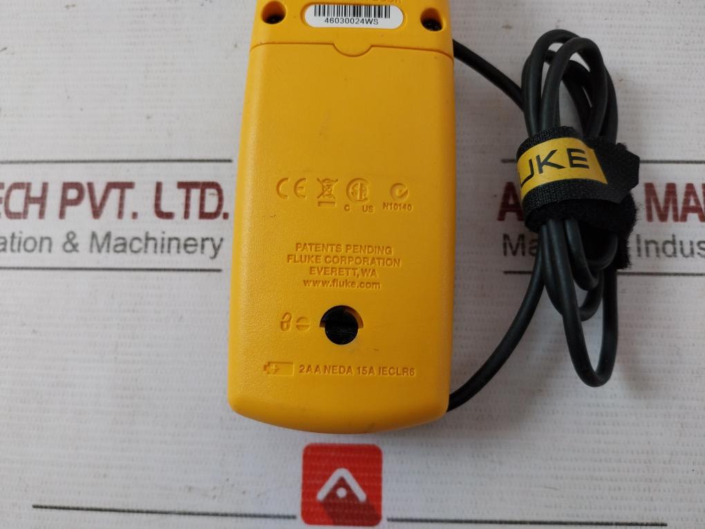 Fluke 771 Milliamp Process Clamp Meter 30V 120Ma 61010-2-032 Iec 61010-1
