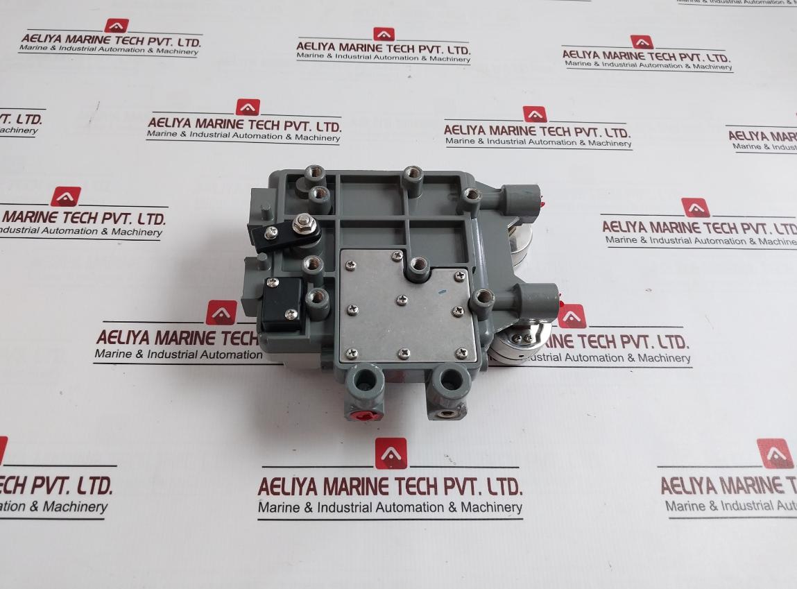 Forbes Marshall 820-pp Pneumatic Positioner 3-15 Psi 0-6 Bar 0-100 Psi 