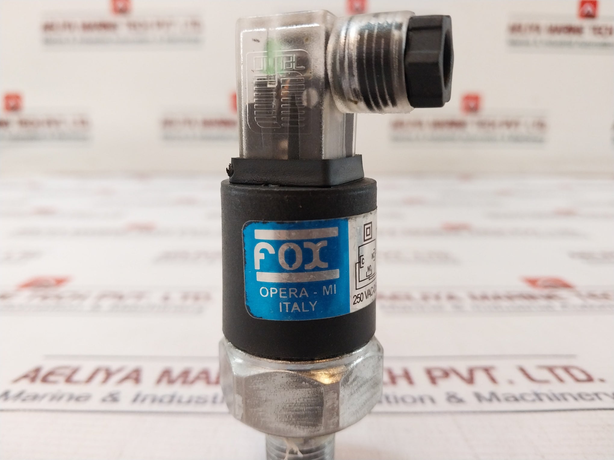 FOX F4/M2 Pressure Switch 250VAC 0.5A