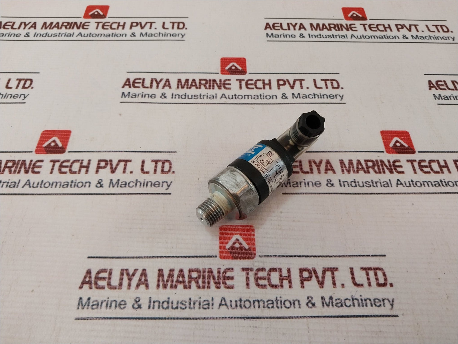 FOX F4/M2 Pressure Switch 250VAC 0.5A