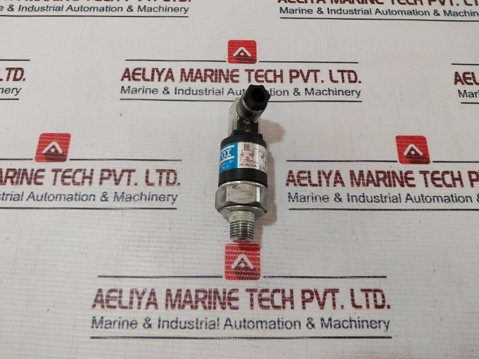 FOX F4/M2 Pressure Switch 250VAC 0.5A