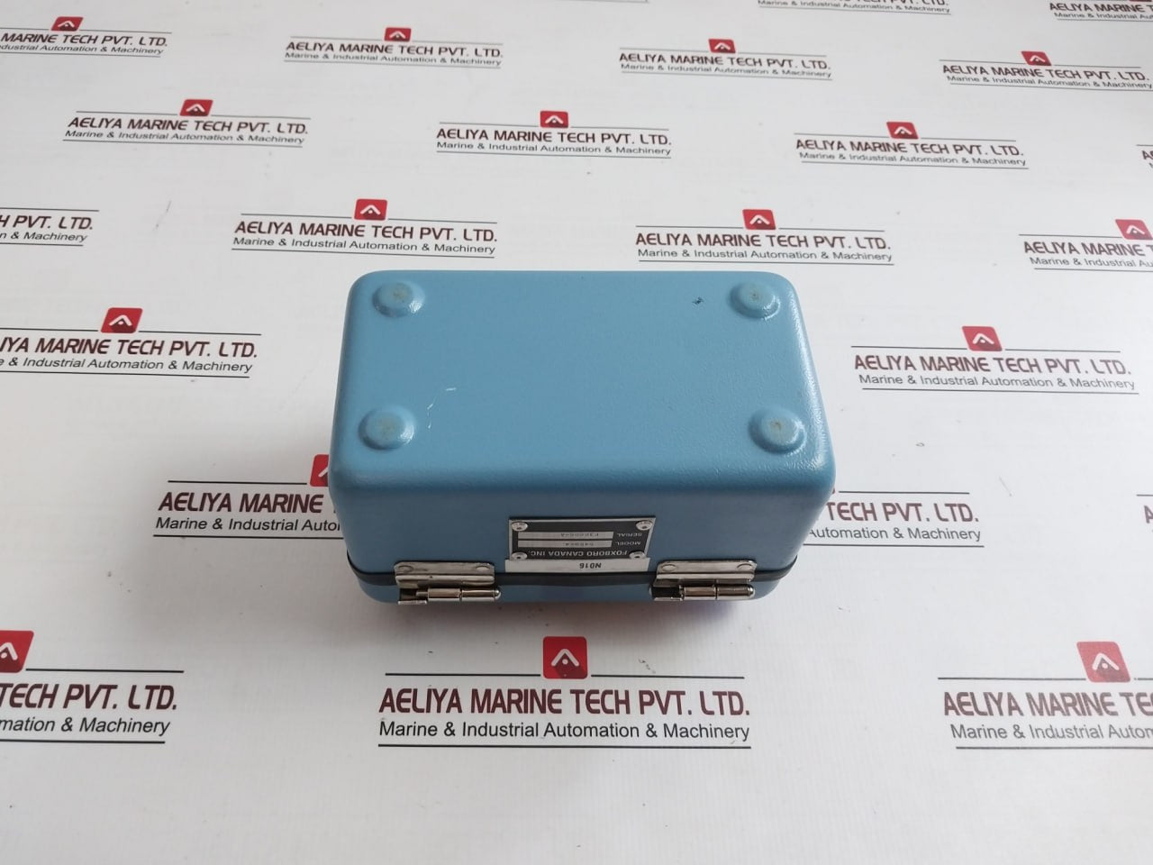 Foxboro 5450-4 Calibration Test Set With Zero Enclosure Zc-7010