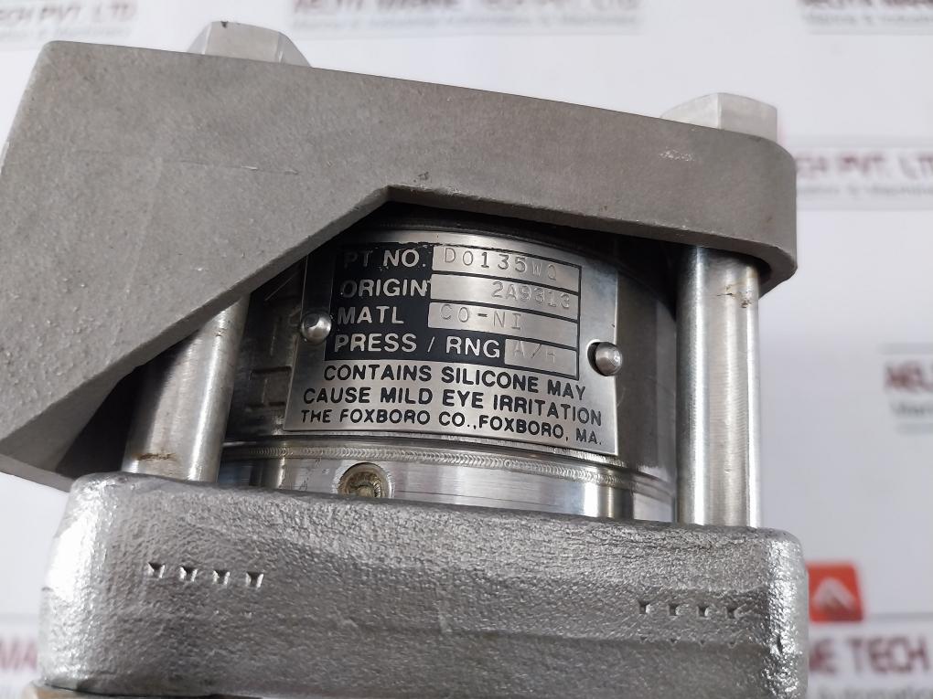 Foxboro 821Al-ds1Nh2-c Intelligent Pressure Transmitter L0121Fr-a 12.5-42Vdc 1.8
