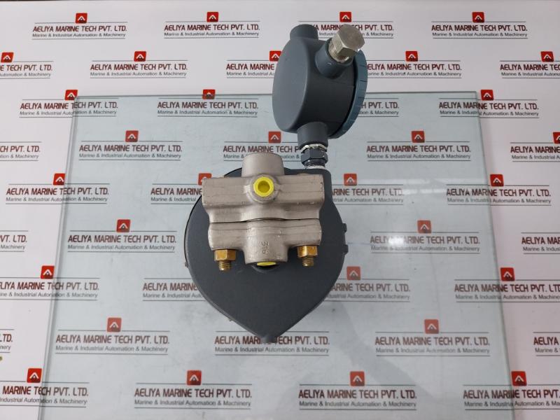 Foxboro E11gm Electronic Pressure Transmitter 20ma 250 Psig 13-50 Vdc