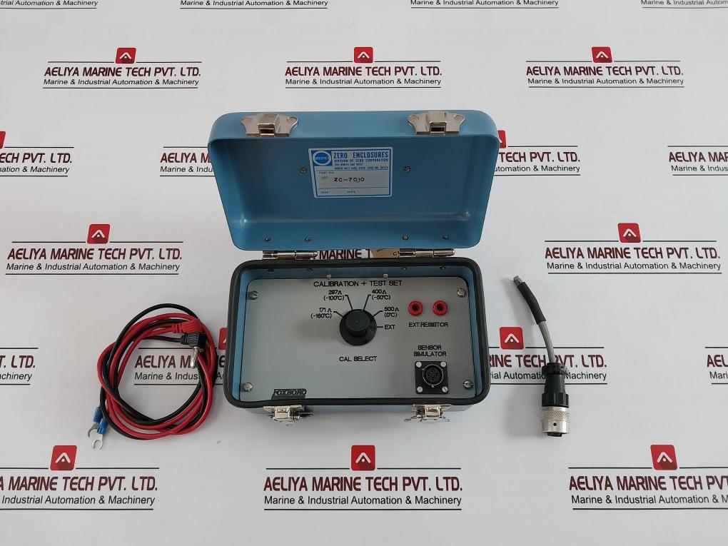 Foxboro M5450-4 Calibration Test Set Zc-7010 L8006Er