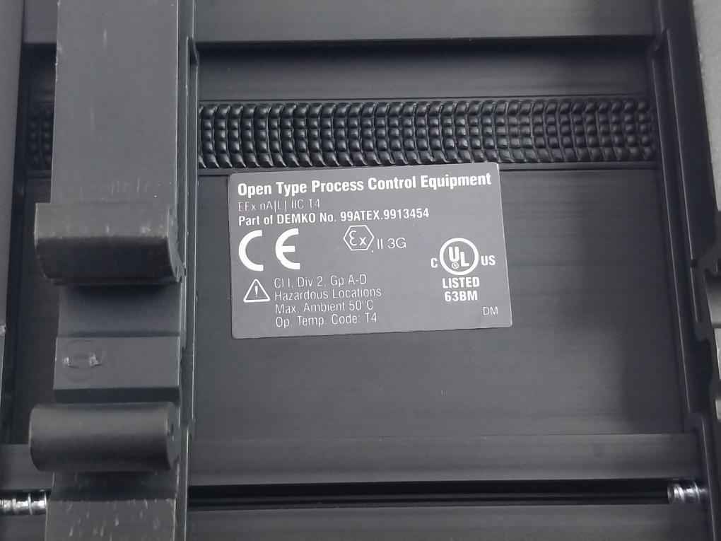 Foxboro P0916Kf-0B Fbm237 Terminal Block Connector 94V-0