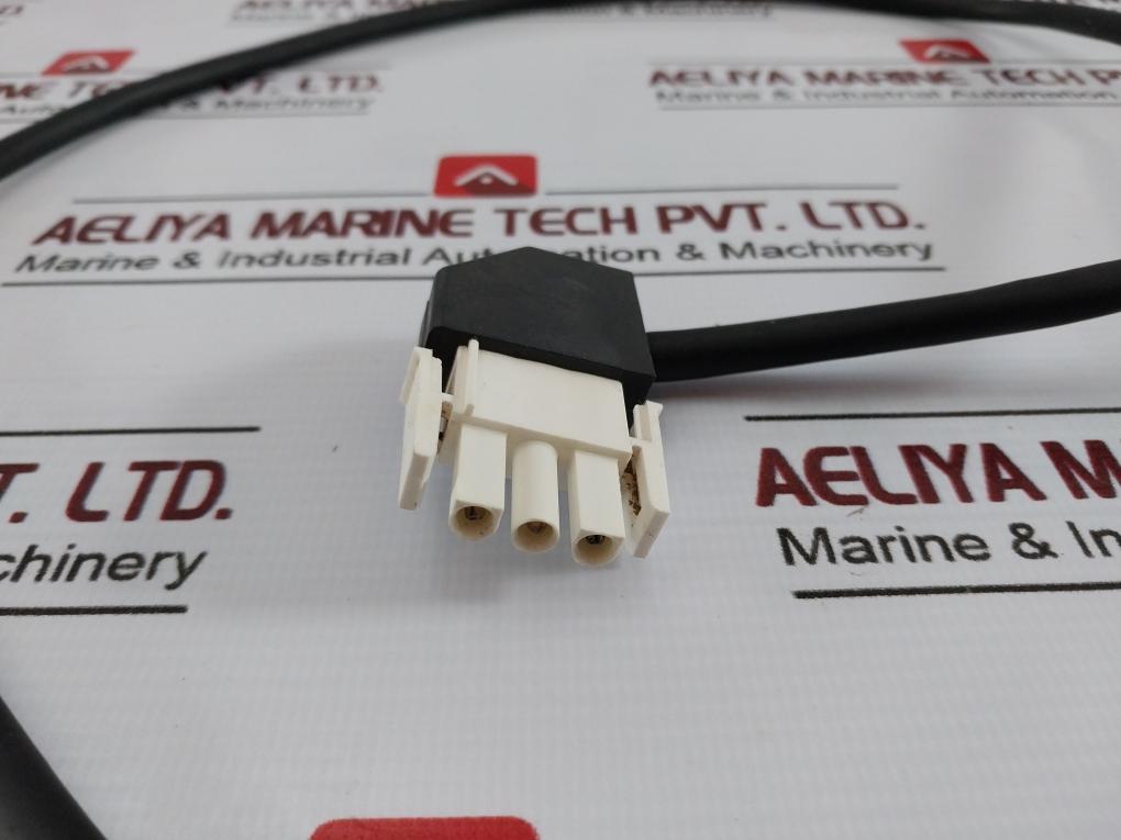 Foxboro P0926kl A Power Supply Output Cable 3/c 18awg, 1 Meter