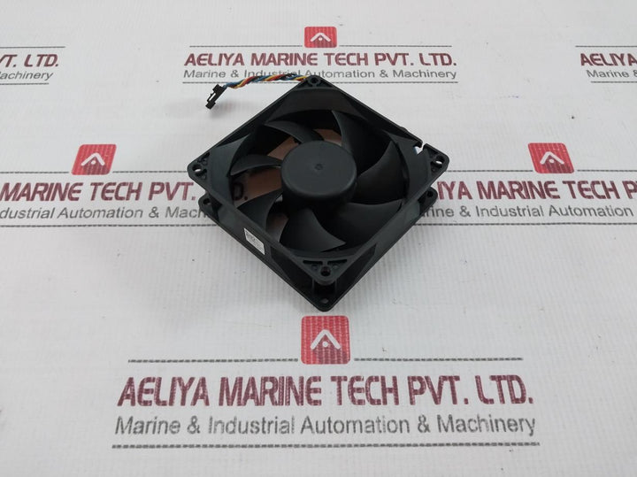 Foxconn Pv903212Pspf 0C Dc Brushless Fan 12V 0.60A