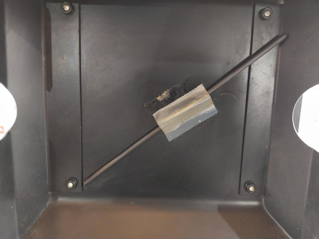 Fronius 4,049,001 Vr 1500-pap 4R/G/W/Cb Rob./A Ip21 Wire Feeder Welder