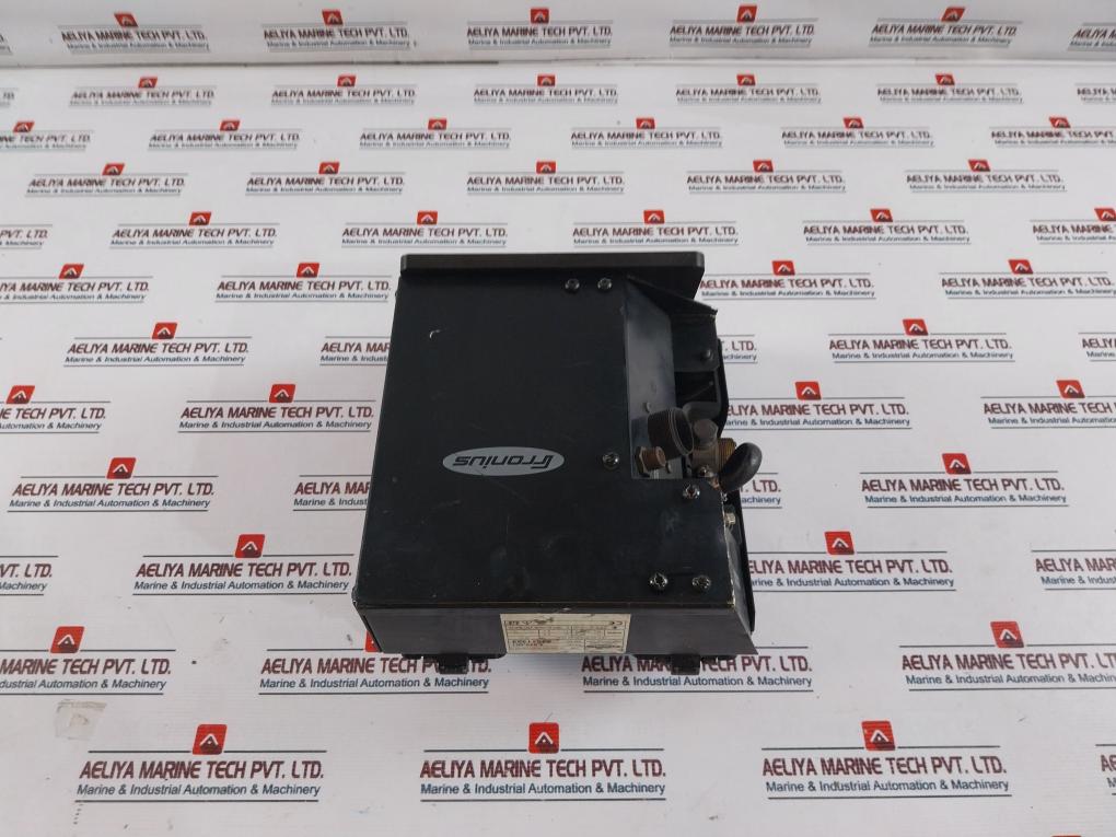 Fronius 4,049,001 Vr 1500-pap 4R/G/W/Cb Rob./A Ip21 Wire Feeder Welder