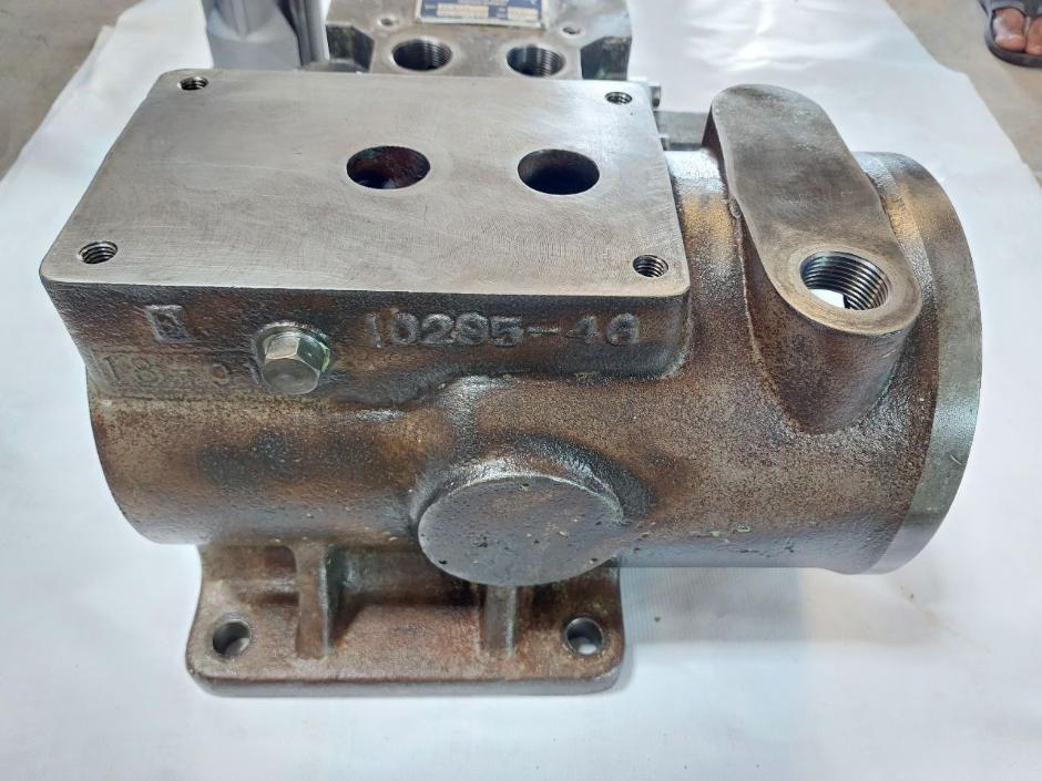 Frydenbo-mjolner Pe 1 1/4" Steering Gear Triple Screw Cartridge Pump 315 Bar