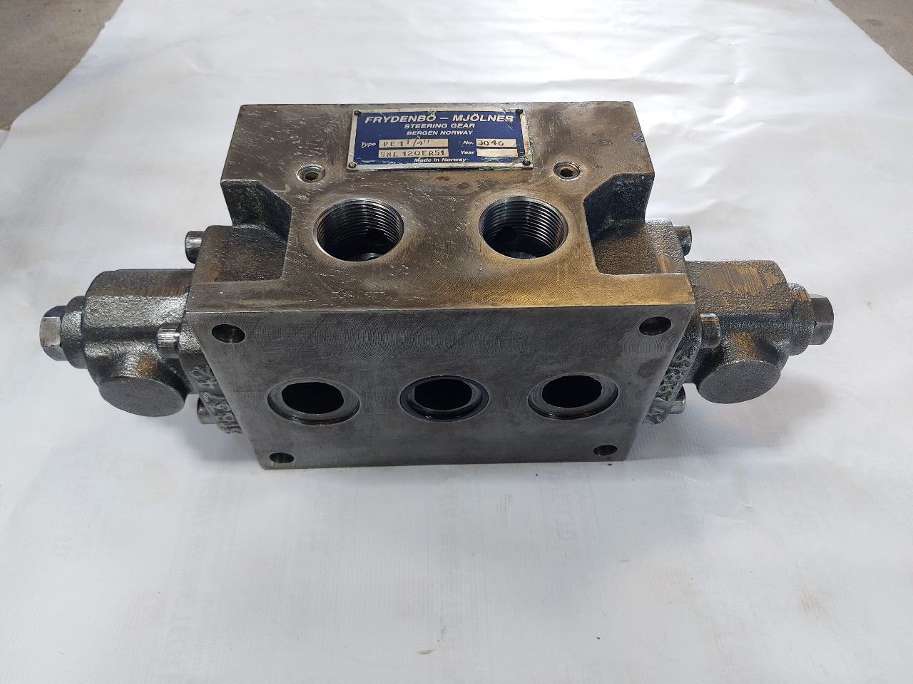 Frydenbo-mjolner Pe 1 1/4" Steering Gear Triple Screw Cartridge Pump 315 Bar