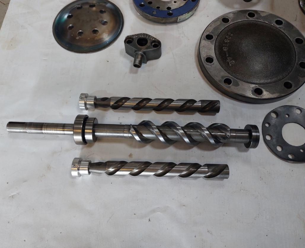 Frydenbo Pe 1 1/4 Steering Gear Triple Screw Cartridge Pump 0.02Mm 0-25 1/1000In