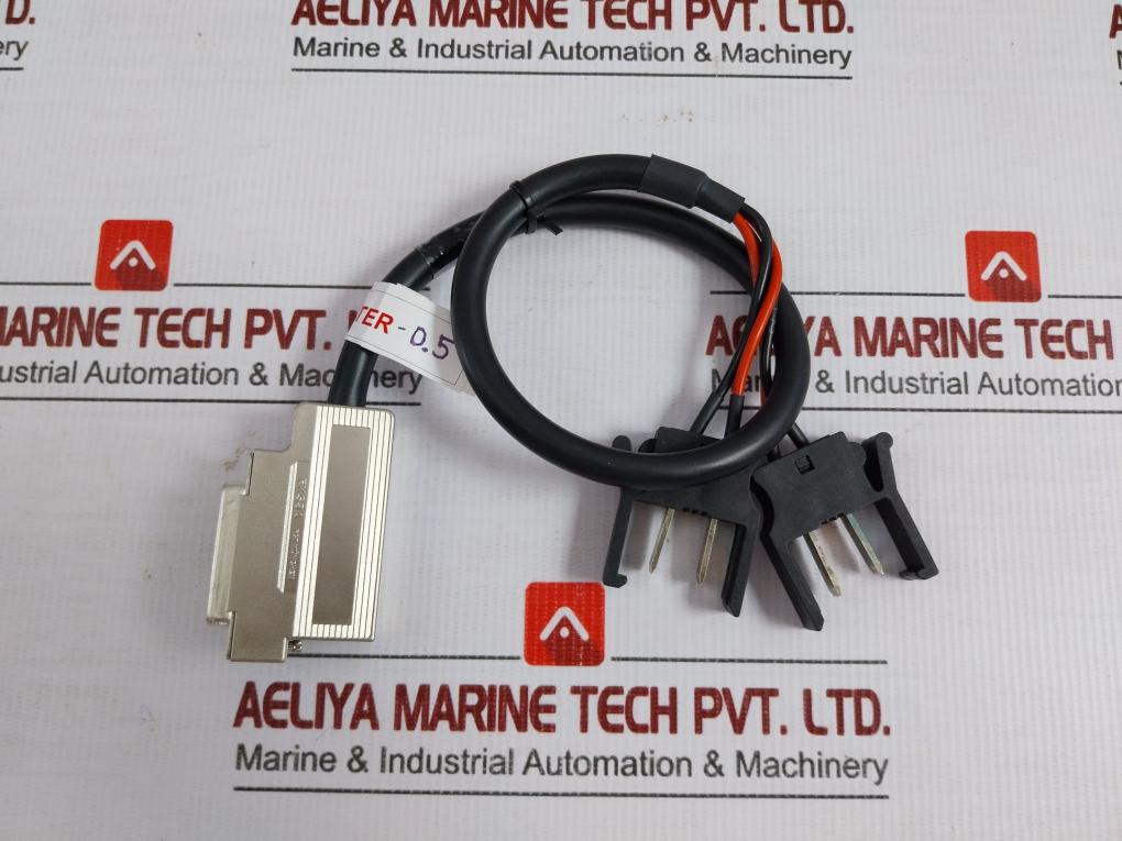 Fs-pdc-ioip1A D-sub Connector Cable 0.5 Meter Honeywell