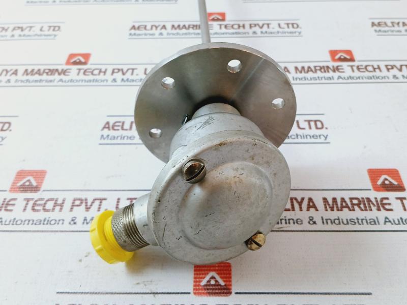 Fs1110 Sal21084 Float Guided Level Switch 490-mm