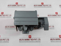Fs3582-1-a Pneumatic Single-acting Positioner 3 To 15 Psi Fisher