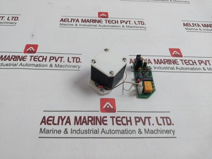 Fsg Ns-kt/E/78/01 Tilt Switch Angle Sensor 20-30V Dc (Parts Only)