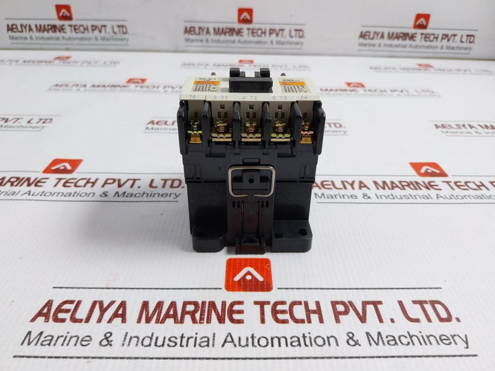 Fuji-Electric-200-240V-32A-Magnetic-Contactor-Sc-5-1-19-208481-3