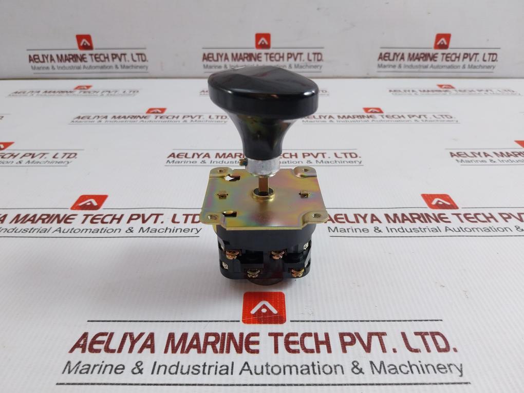 Fuji-Electric-220V-10A-Elector-Switch-Rc310-1-208915-4