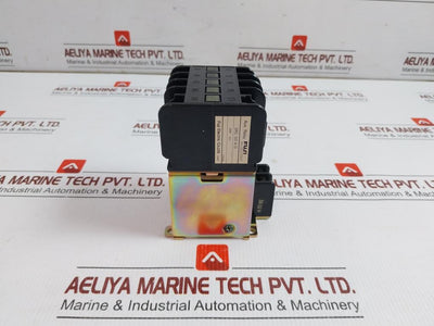 Fuji-Electric-24-Vdc-18W-Magnetic-Contactor-Src-50-4-G-208924-3
